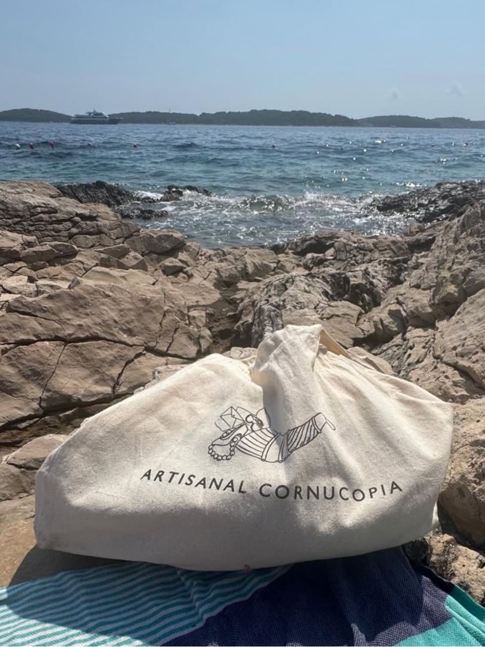 Linen cotton tote bag from Artisanal Cornucopia